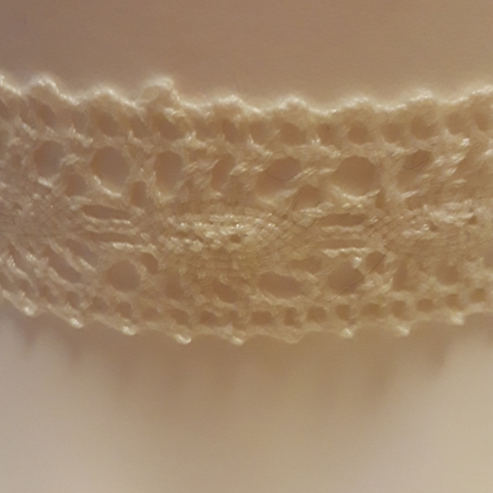 Handmade choker - Picture 2 of 3